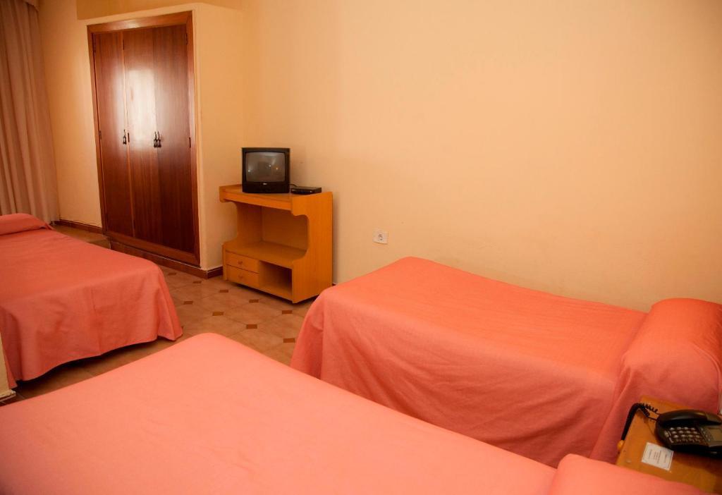 Hostal Paris La Línea de la Concepción Δωμάτιο φωτογραφία