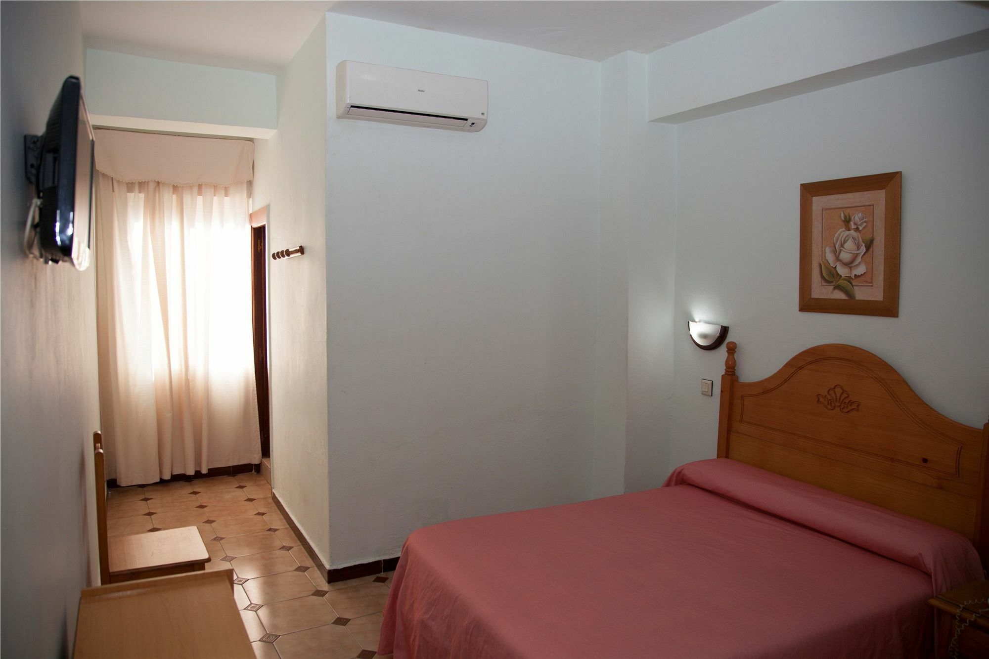 Hostal Paris La Línea de la Concepción Εξωτερικό φωτογραφία
